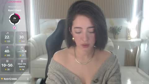 Snapshot of sara_lopez_s chatting on 04.09.26 Sara online show from 04.09.26