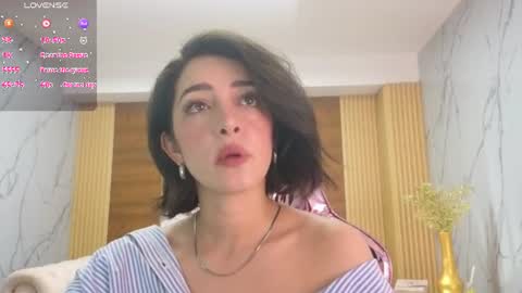 Snapshot of sara_lopez_s chatting on 06.08.26 Sara online show from 06.08.26