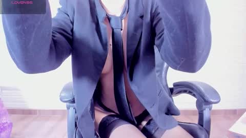 Snapshot of sara_love_1 chatting on 02.17.26 Sara Love online show from 02.17.26