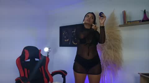 Sarax lux online show from 04.16.26