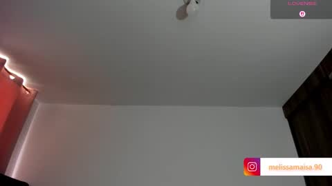 Snapshot of sara_maisa chatting on 10.27.25 SARA INDEPENDENT MODEL online show from 10.27.25