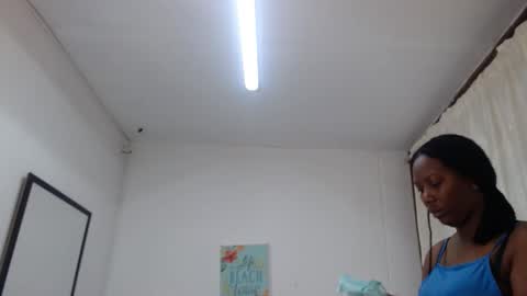 S A R A online show from 04.11.26