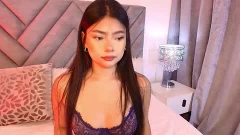 sara_owens7 online show from 02.26.26