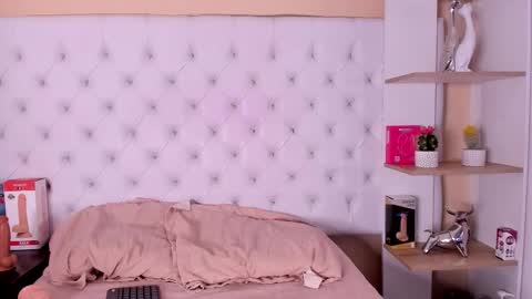 sara_salgado online show from 09.29.25