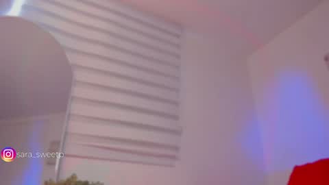 sara_sweett9 online show from 01.18.25