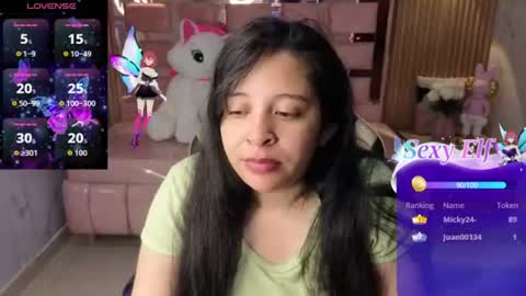 Snapshot of sara_tellez_s chatting on 06.25.26 Sara T. online show from 06.25.26