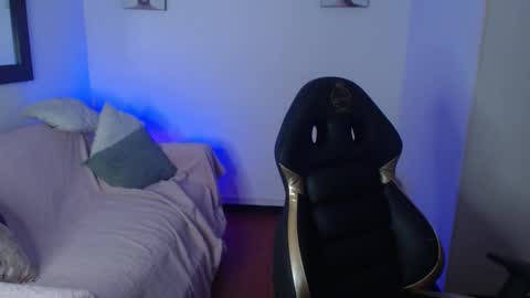 sara_valderrama_ online show from 01.17.26