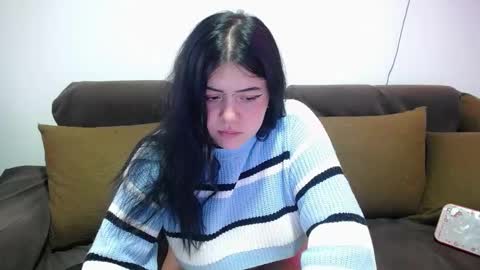 Snapshot of sara_winehouse1 chatting on 02.18.25 1 online show from 02.18.25