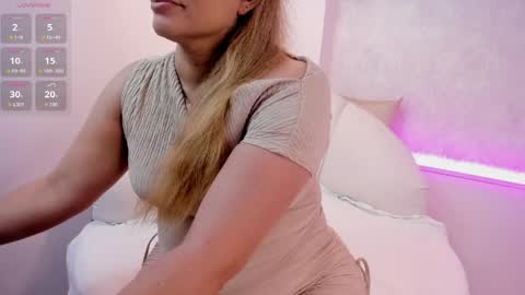 Saraa Gomez online show from 04.04.26