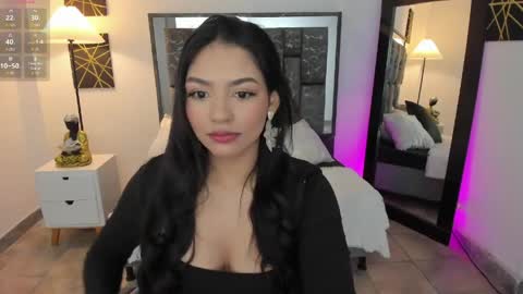 Snapshot of saraa_stormy chatting on 05.09.26 saraa_stormy online show from 05.09.26