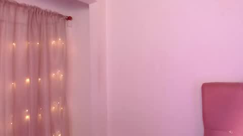          online show from 03.12.25