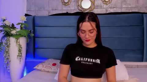 Sara Alvarezx online show from 01.19.26