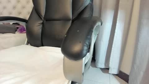 Snapshot of saraby_blandon chatting on 01.30.25   online show from 01.30.25