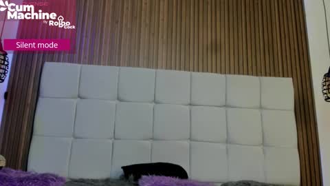   online show from 03.04.26