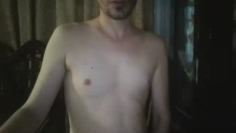 Snapshot of saraclit chatting on 05.13.26 pass kika online show from 05.13.26