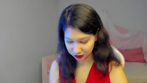 SaraDenars online show from 11.21.25