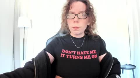 Sara Desire online show from 03.31.26