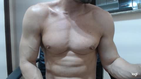 saradorj92 online show from 12.07.24