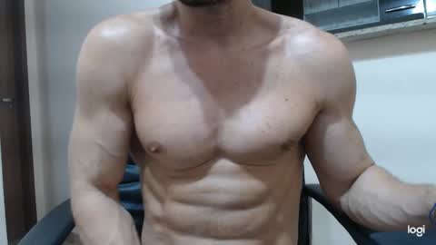 saradorj92 online show from 12.12.24