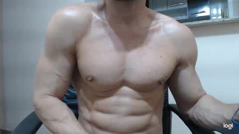 saradorj92 online show from 12.16.24