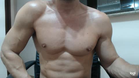 saradorj92 online show from 02.12.25