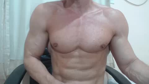 saradorj92 online show from 11.06.25