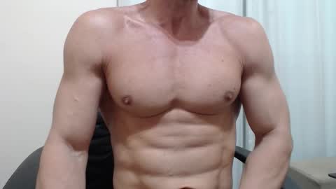 saradorj92 online show from 11.26.25