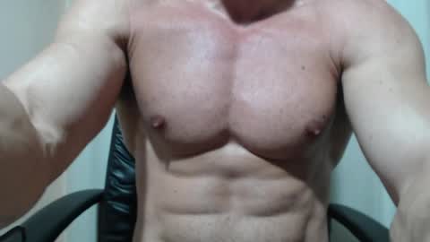 saradorj92 online show from 03.24.26