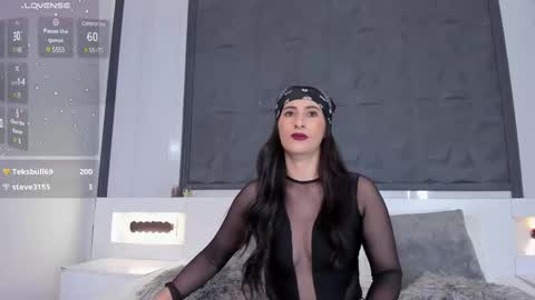 Snapshot of saragomez_1 chatting on 03.05.25 Sara Gomez online show from 03.05.25