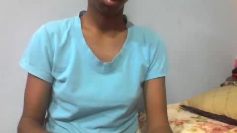 Snapshot of sarah146341 chatting on 02.19.26 sarah146341 online show from 02.19.26