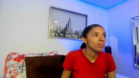 Snapshot of sarah_ashbourne chatting on 10.17.25 sarah_ashbourne online show from 10.17.25