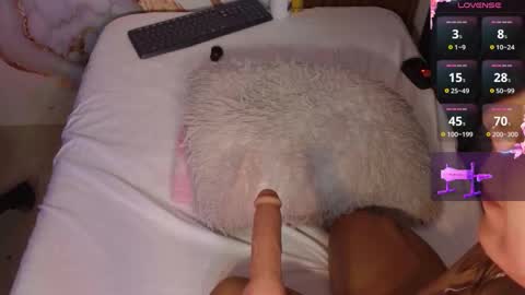 Sarah  online show from 10.17.25