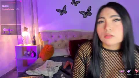 Snapshot of sarah_bali chatting on 10.02.25 Sarah Valkiria IG Sar lanister online show from 10.02.25