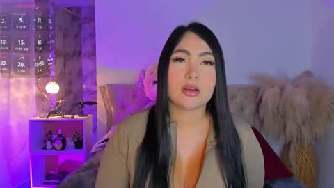 Sarah Valkiria  IG  Sar lanister online show from 02.10.26