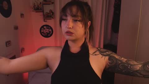 Snapshot of sarah_cuteeyes chatting on 03.24.26 Sara online show from 03.24.26