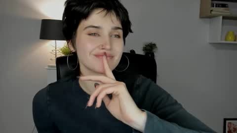 Sarah online show from 05.14.26