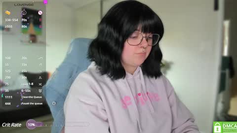 Sarah online show from 02.12.25