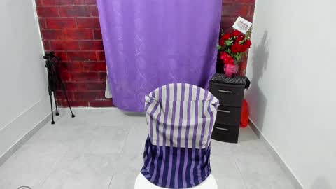 Sarah  online show from 02.24.25