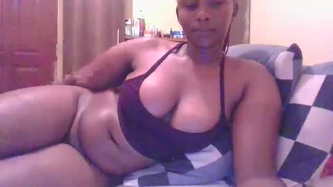 Snapshot of sarah_haggai chatting on 03.20.26 sarah_haggai online show from 03.20.26