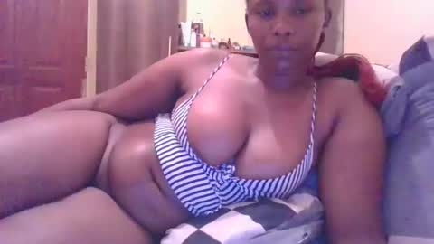 Snapshot of sarah_haggai chatting on 04.07.26 sarah_haggai online show from 04.07.26