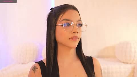       online show from 02.11.25