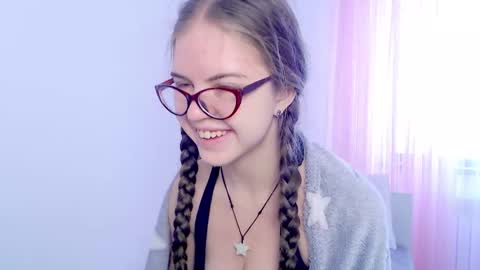 Sarah online show from 11.06.25