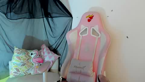 Sarah Ramirez online show from 01.17.25