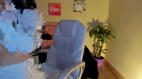 Sarah Ramirez online show from 02.20.25