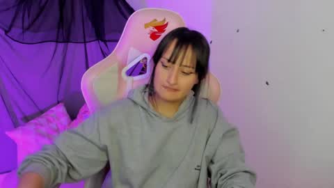 Sarah Ramirez online show from 02.27.25