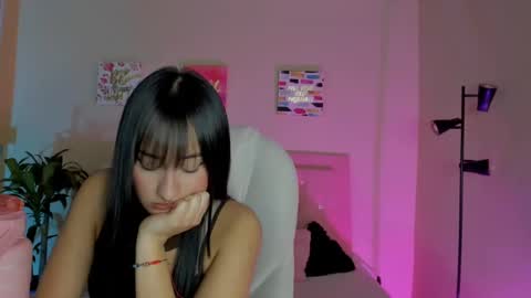 Sarah Ramirez online show from 03.12.25