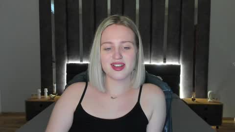 Sarah online show from 01.08.25