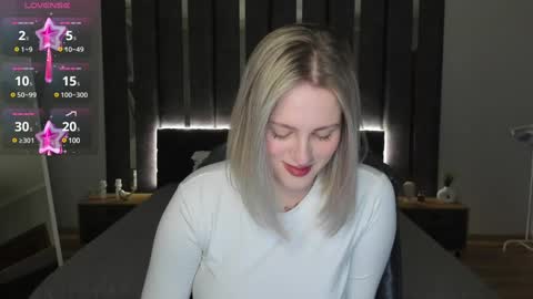 Sarah online show from 02.04.25