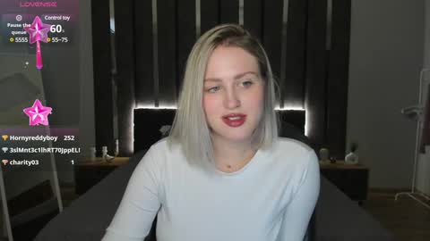 Sarah online show from 02.04.25