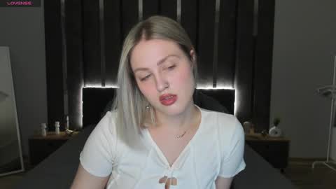 Sarah online show from 02.05.25